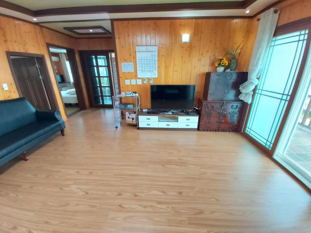 Feeling Good House Hotel Jeju Bagian luar foto