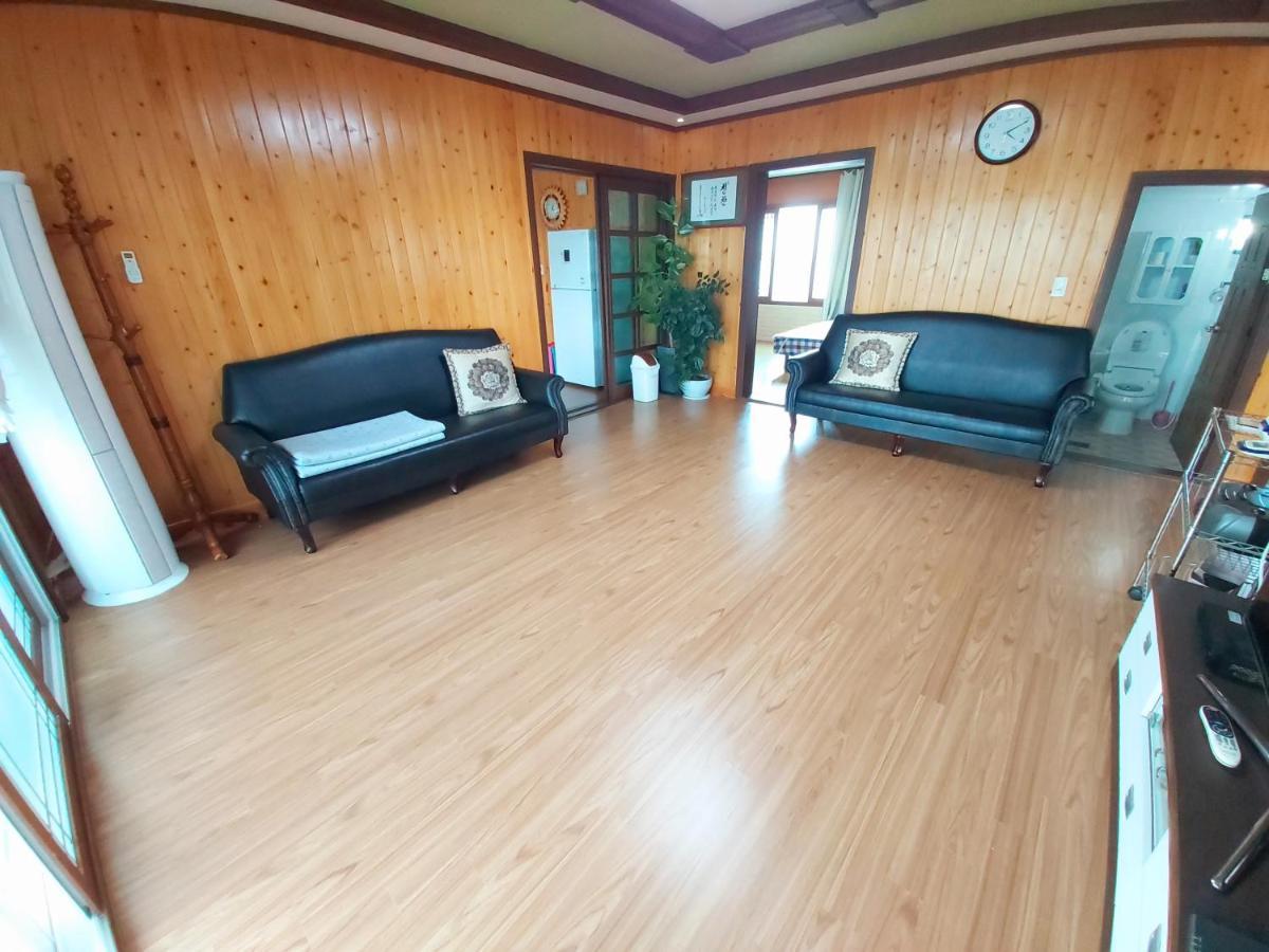 Feeling Good House Hotel Jeju Bagian luar foto