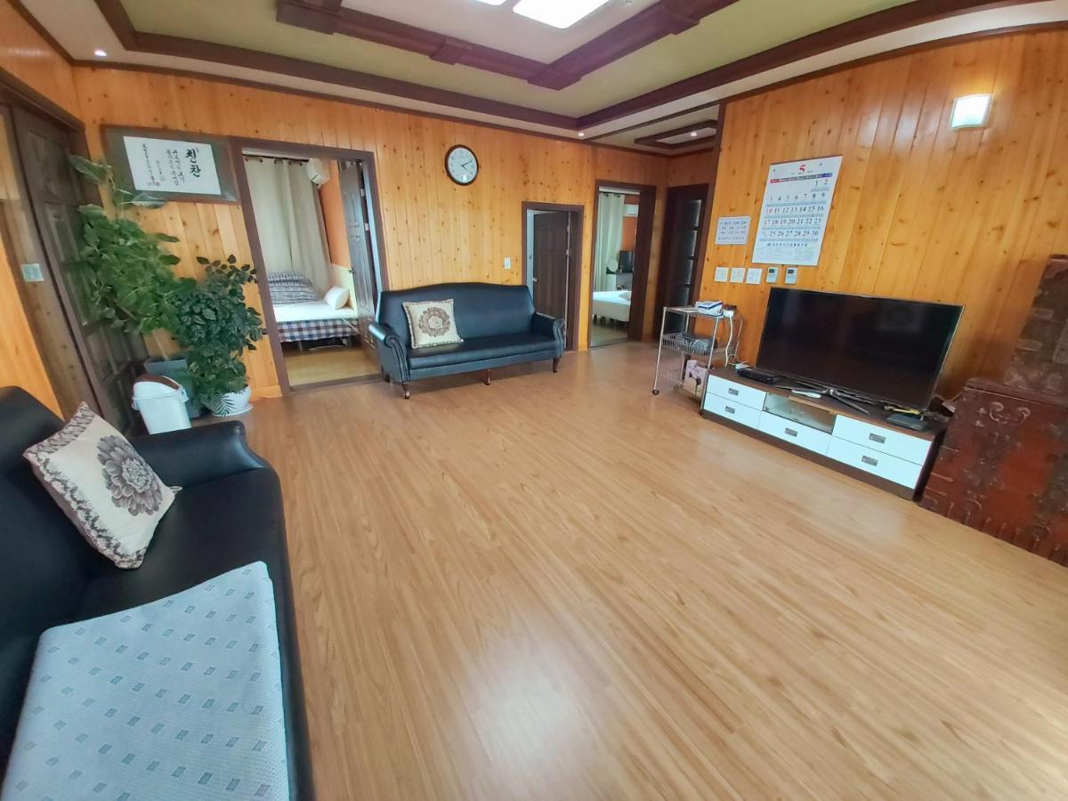 Feeling Good House Hotel Jeju Bagian luar foto
