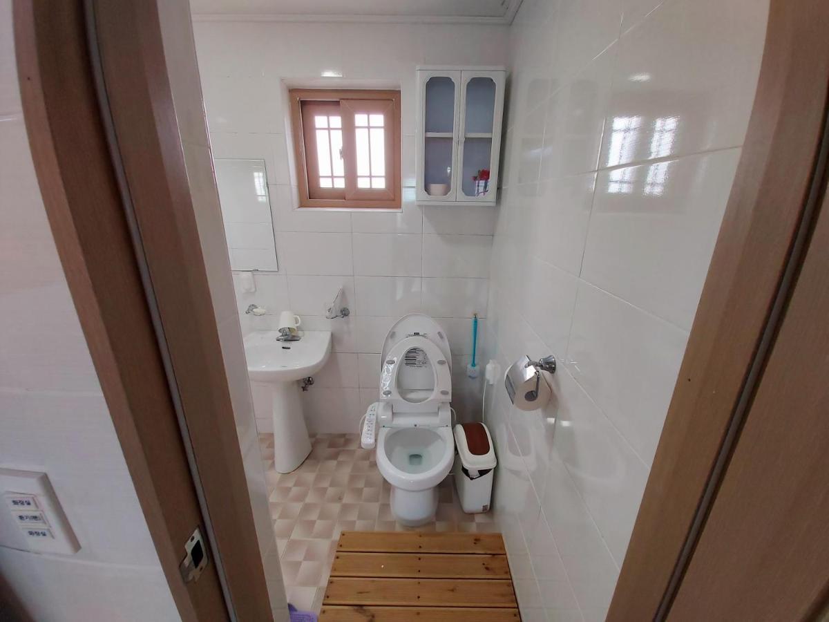 Feeling Good House Hotel Jeju Bagian luar foto