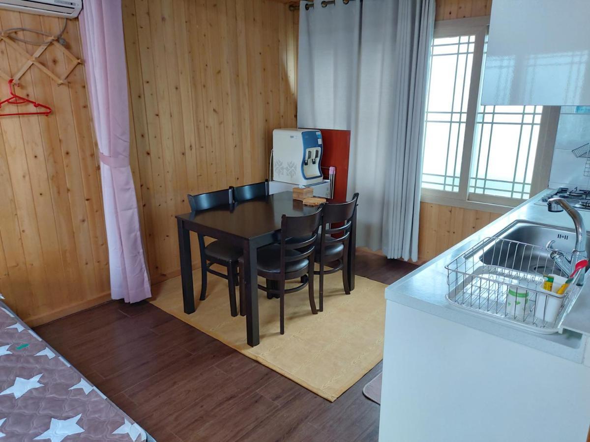 Feeling Good House Hotel Jeju Bagian luar foto