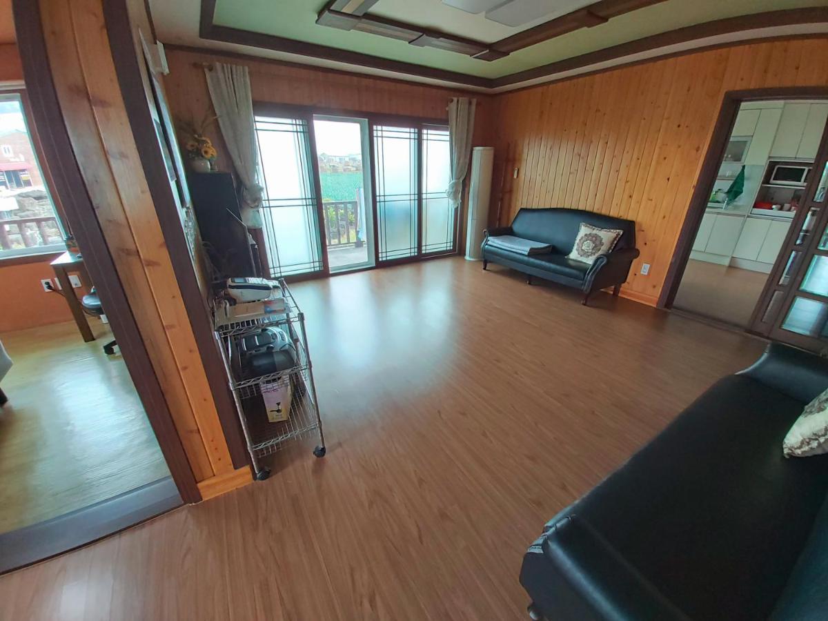 Feeling Good House Hotel Jeju Bagian luar foto